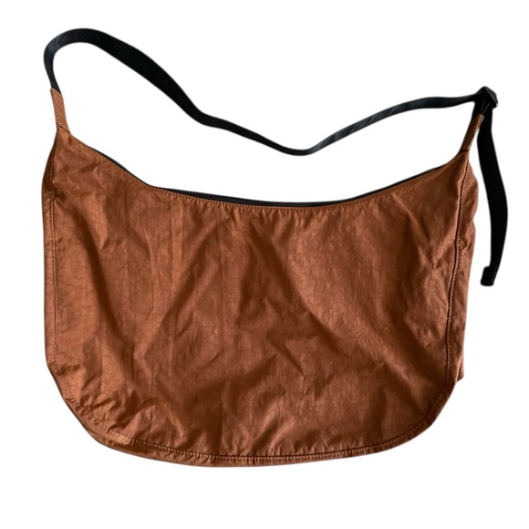 BAGGU Handbags - BAGGU Large Brown Crescent Sling Bag